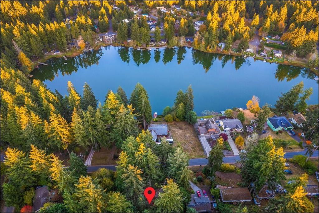 Lakebay Cottage エクステリア 写真