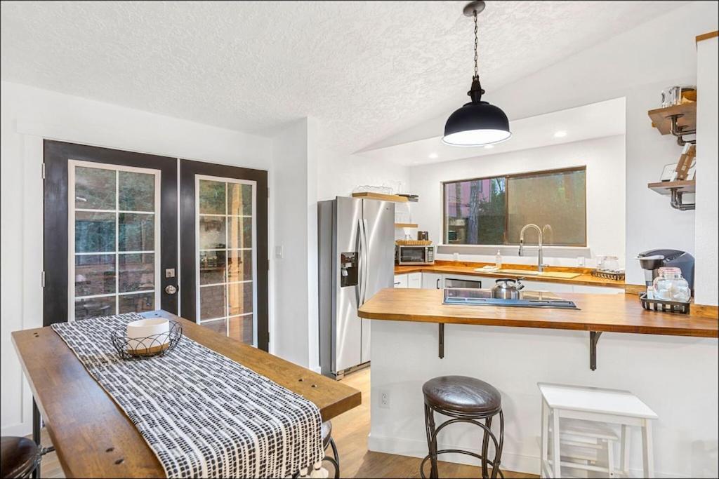 Lakebay Cottage エクステリア 写真