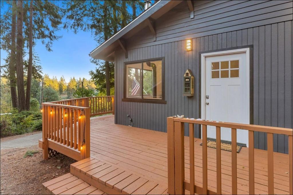 Lakebay Cottage エクステリア 写真